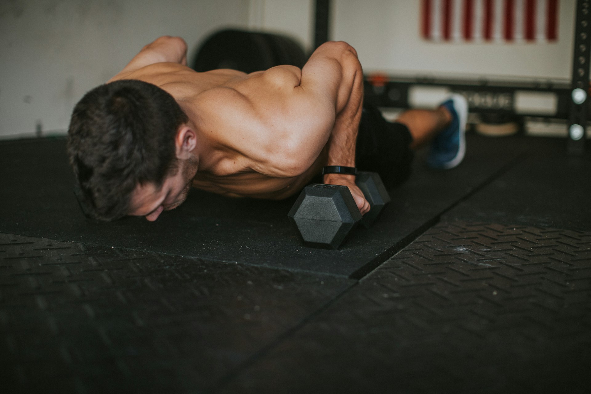 Low-Impact Full-Body Workouts for Beginners: Your Step-by-Step Guide to Getting Started Safely
