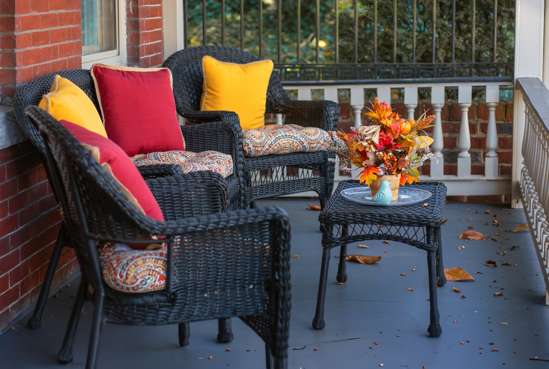 Seasonal Strategies for a Perfectly Arranged Patio: Year-Round Outdoor Living