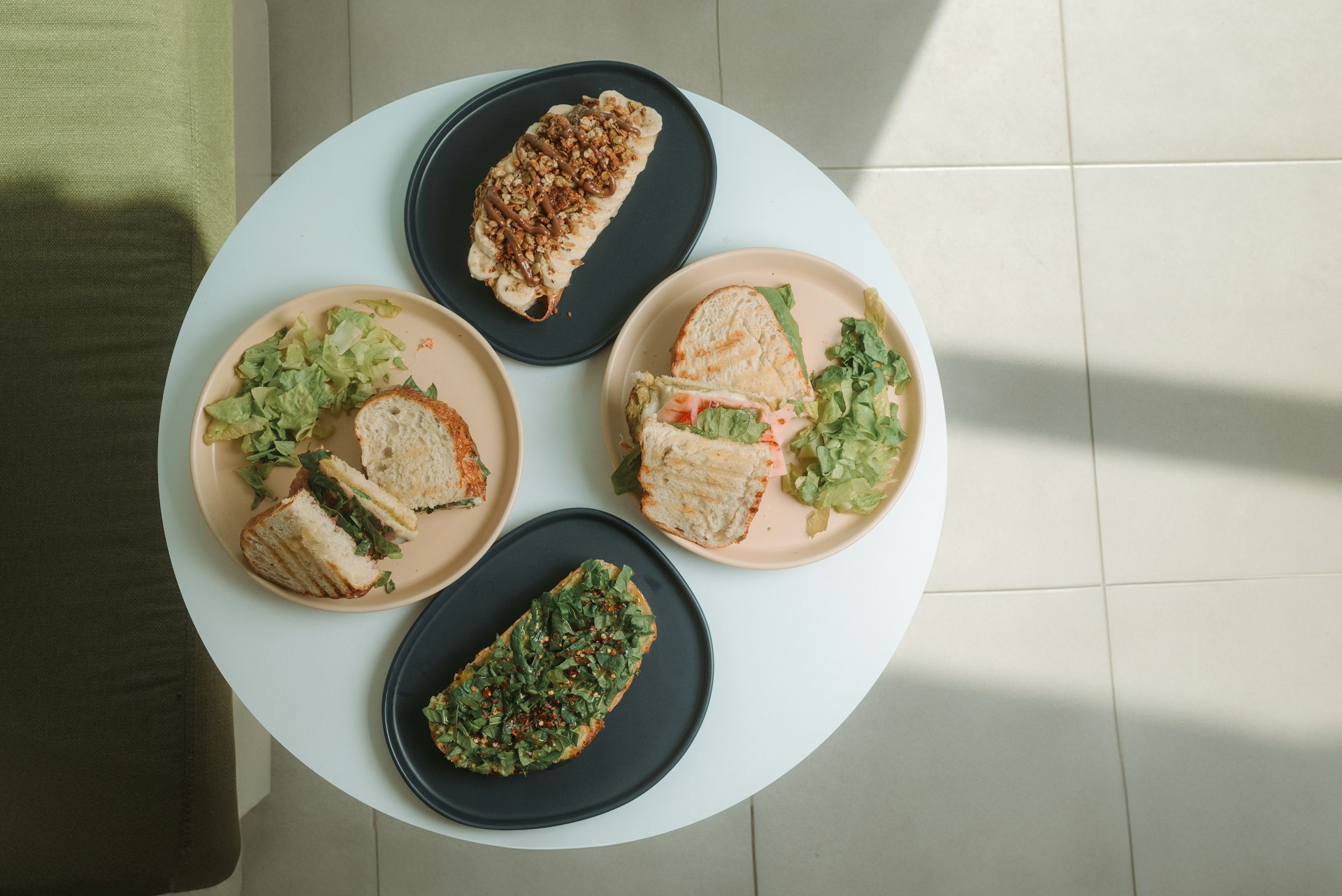 How Personalized Meal Kits Are Transforming Home Dining: Trends, Technology, and What's Next
