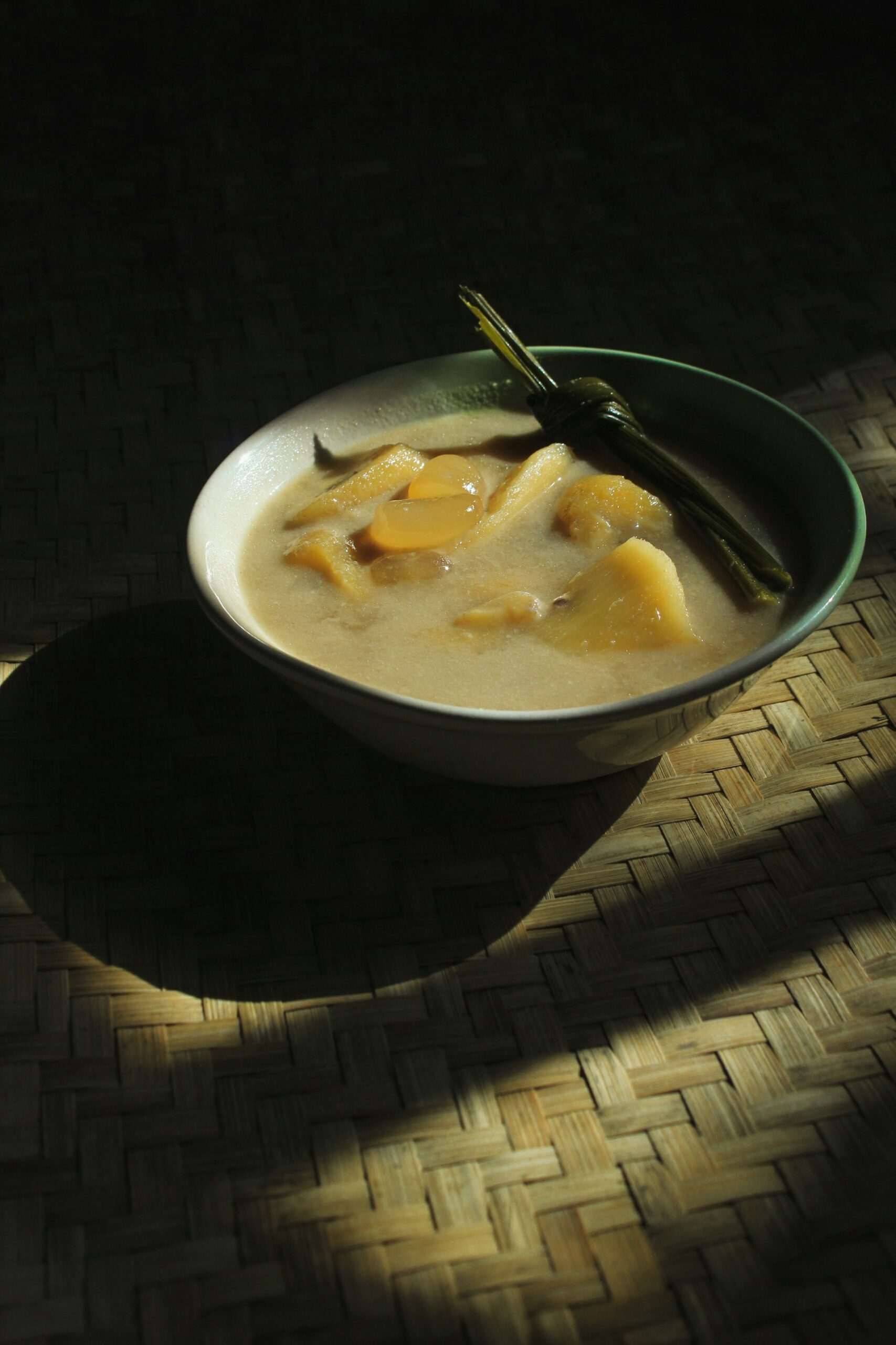 Transform Your Mornings: Superfood Smoothie Bowl Ideas for Optimal Nutrition and Vibrant Health