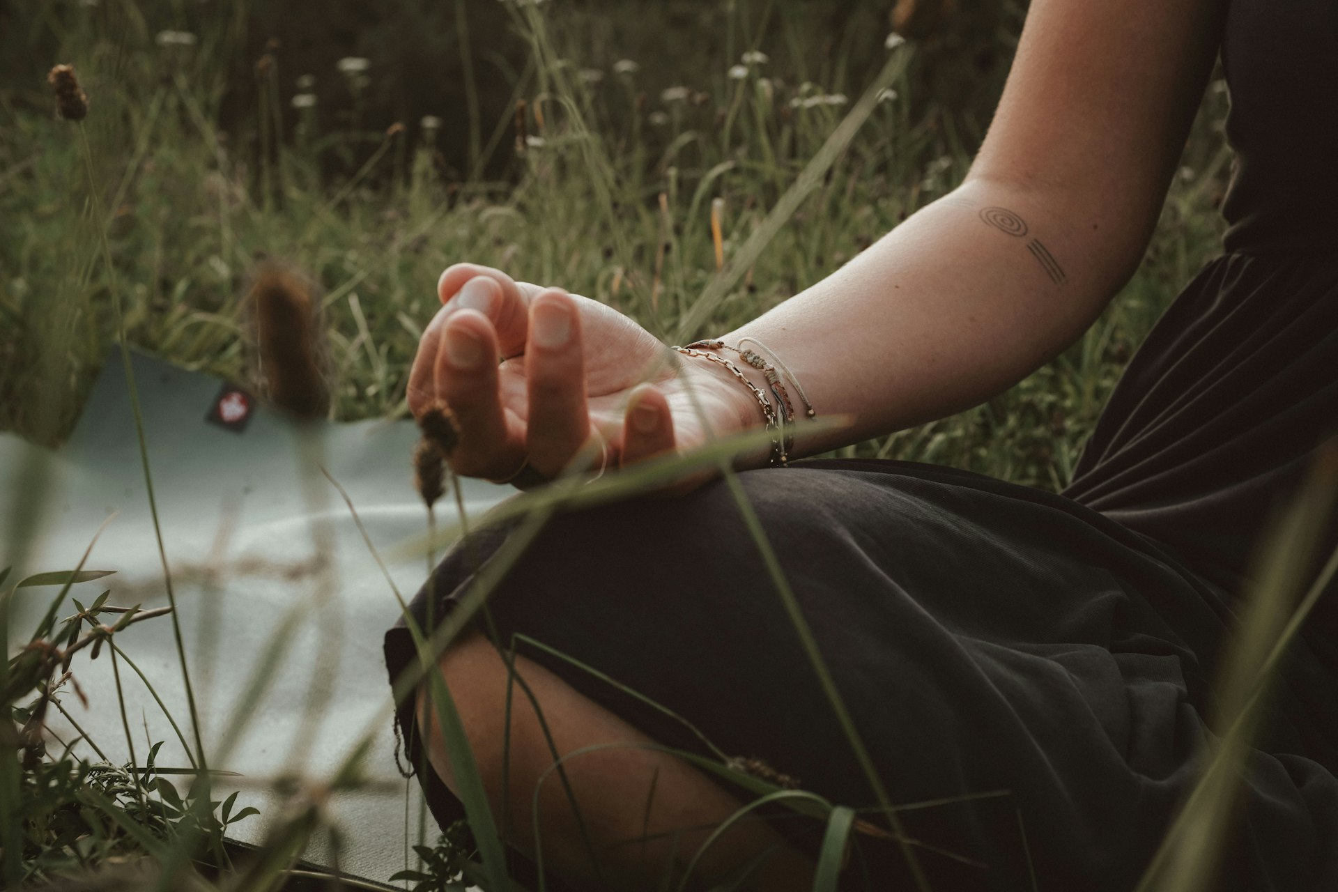 Unlocking Well-Being: How Mindfulness Fuels Genuine Happiness